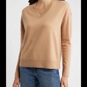 Nordstrom Camel 100% cashmere V-Neck Sweater